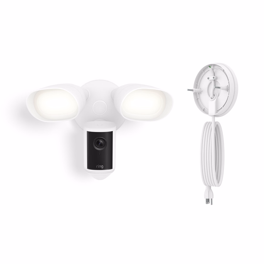 Floodlight Cam Pro (νεότερο μοντέλο) με Retinal 4K